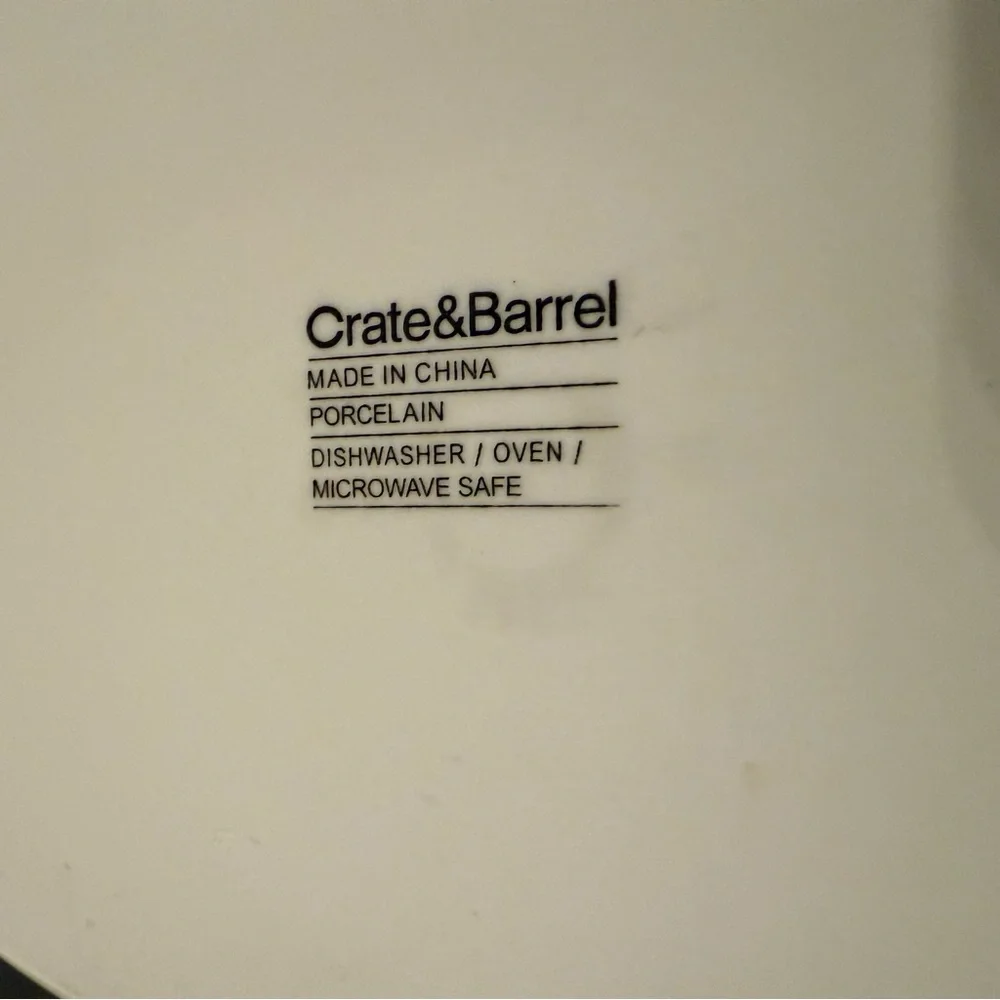 CRATE & BARREL BAKING DISH WHITE PORCELAIN OVAL HOME KITCHEN BAKEWEAR